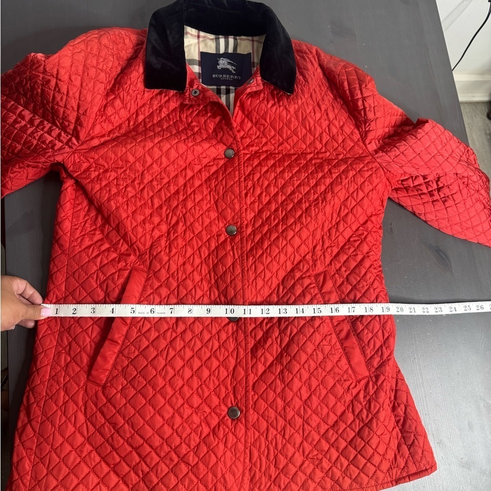Vintage Burberry Quilted Jacket Red - Picture 9 of 10